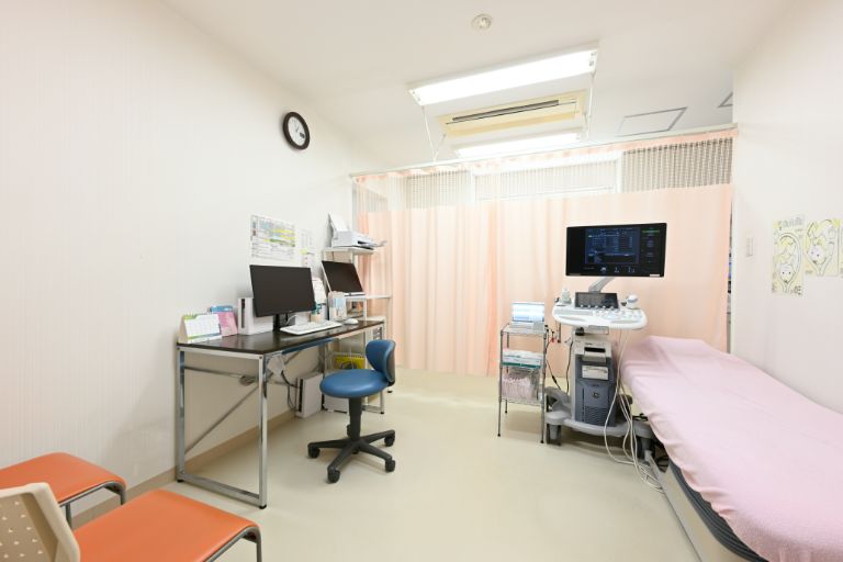 1F診察室