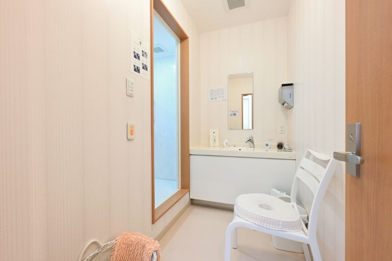 シャワールーム